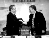 Image: Jos Carreras and the Mayor of Vila-seca, Josep Poblet.